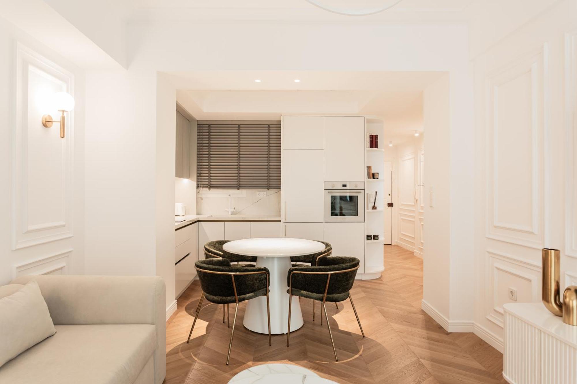 Elegant Apartment A Breath Away From The Acropolis เอเธนส์ ภายนอก รูปภาพ