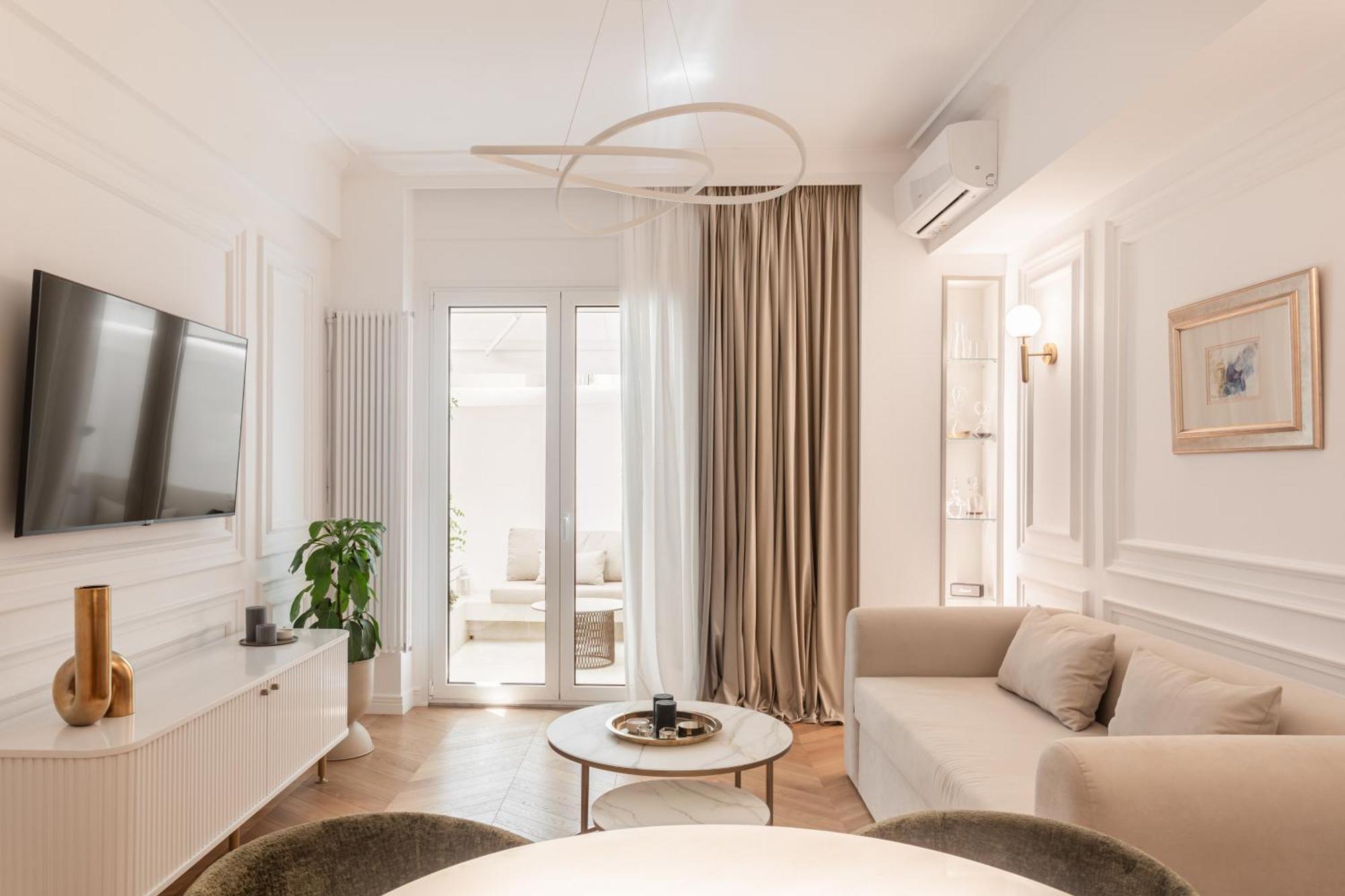 Elegant Apartment A Breath Away From The Acropolis เอเธนส์ ภายนอก รูปภาพ